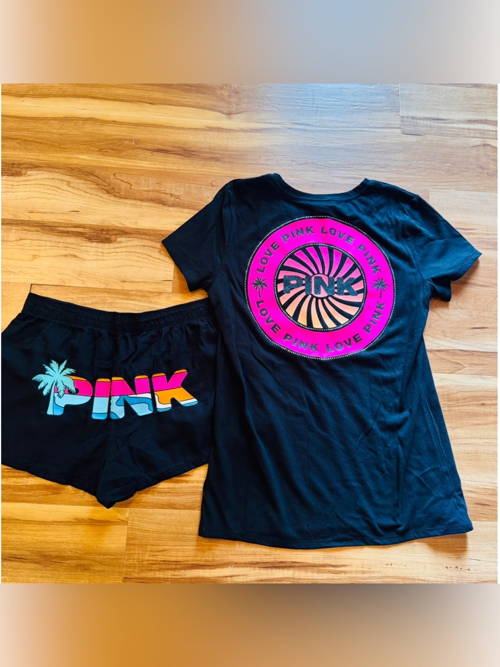 PINK Victoria’s Secret 🌴 Tropical Palm Bling Set | Tee + Shorts | NWT Medium HTF